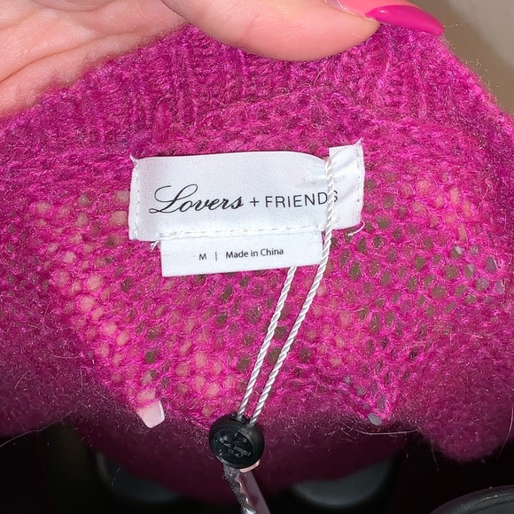 Lovers and Friends Rhiannon V Neck in fuchsia –– NWT - Picture 10 of 13